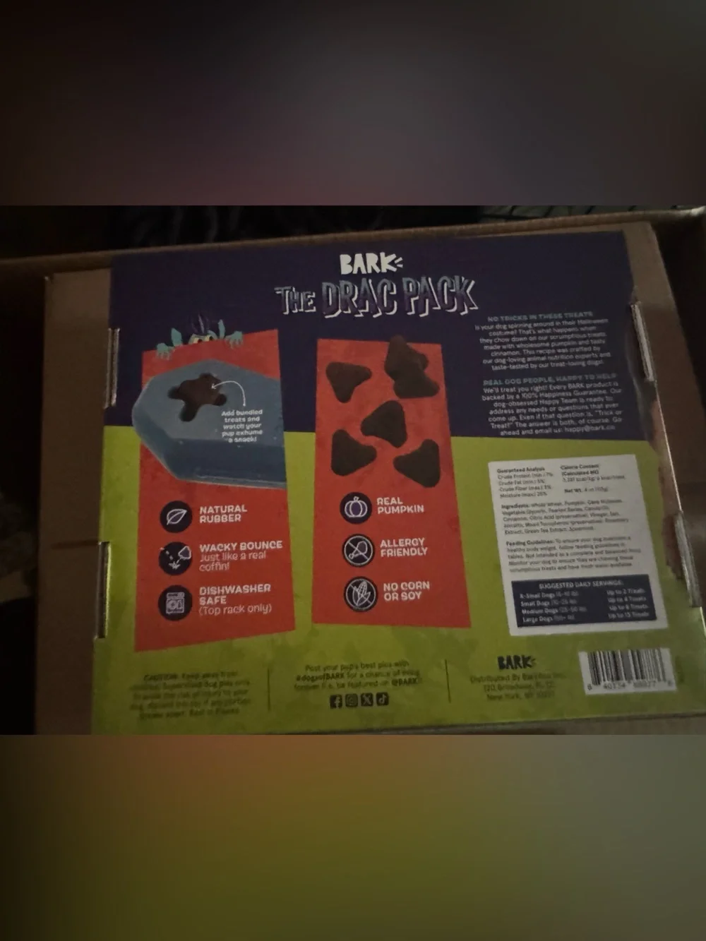 Bark Box Super Chewer Drac Pack L dog toy & treat Halloween Dracula gift set NEW